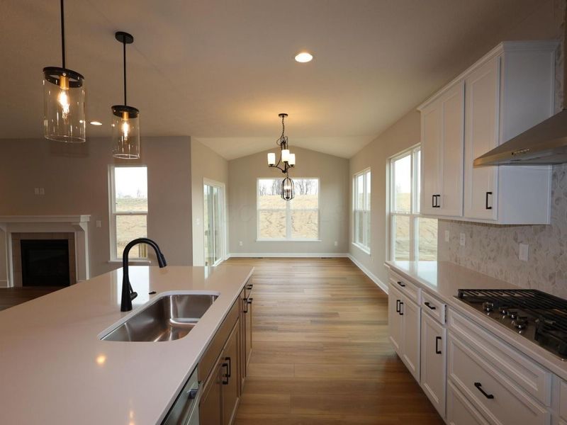 5547 Green Castle Court, Delaware, OH 43015 Photo 7