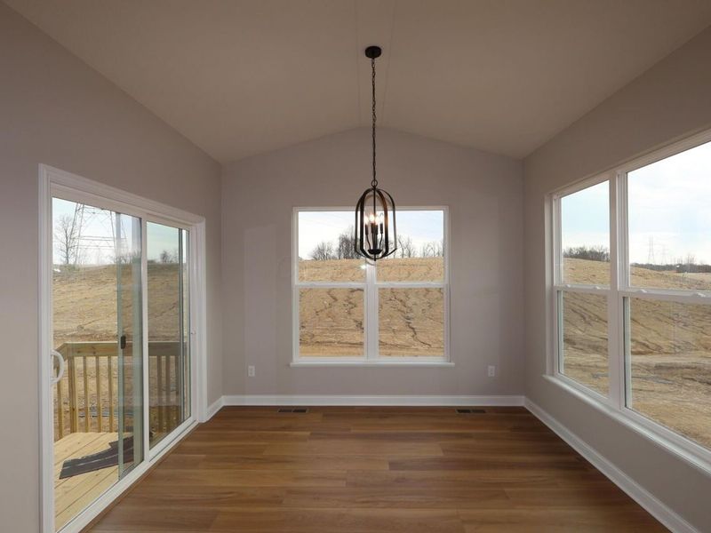 5547 Green Castle Court, Delaware, OH 43015 Photo 9