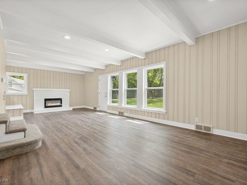 6434 Union Avenue NE, Alliance, OH 44601 Photo 11