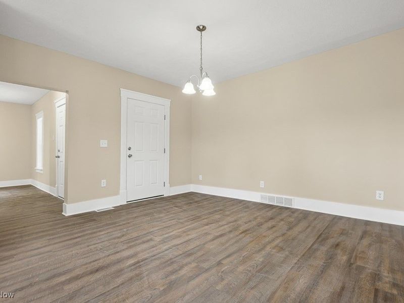 6434 Union Avenue NE, Alliance, OH 44601 Photo 21