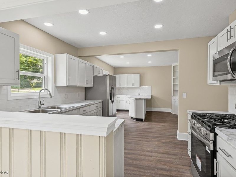 6434 Union Avenue NE, Alliance, OH 44601 Photo 8