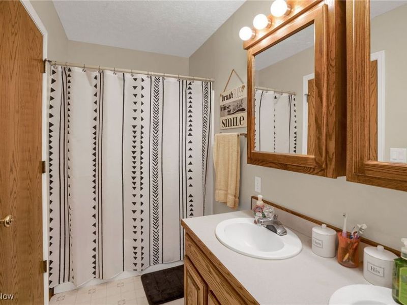 45330 Maple View Circle, Caldwell, OH 43724 Photo 21