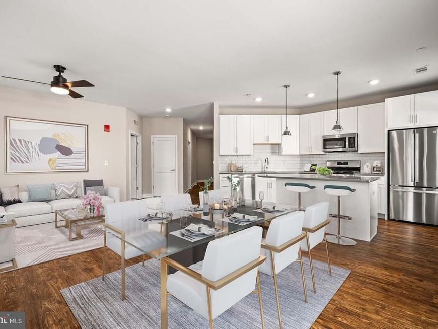 780 Constitution Drive, Unit 300, Exton, PA 19341 Main Photo