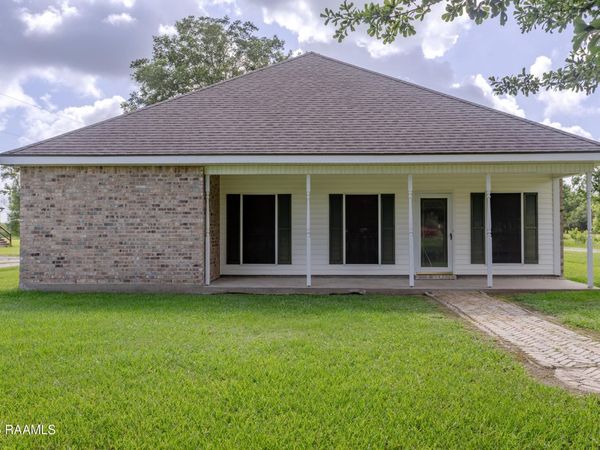 115 Burton Sonnier Lane, Rayne, LA 70578