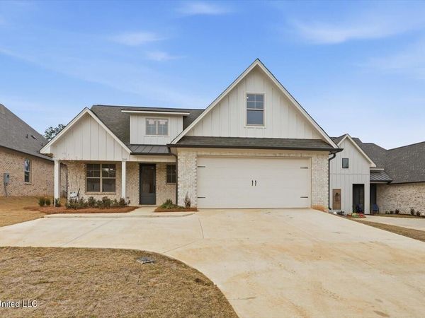 201 Bronson Bend, Flowood, MS 39232