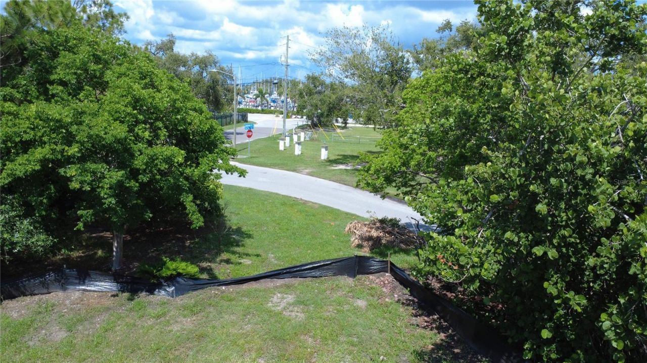 4725 Trade Winds Drive S, Gulfport, FL 33711 Photo