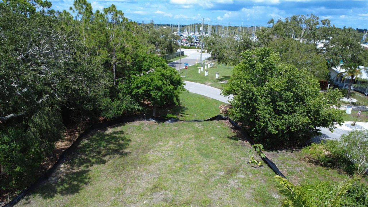 4725 Trade Winds Drive S, Gulfport, FL 33711 Photo