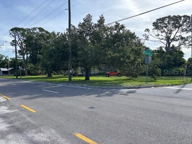 Swift Road, Sarasota, FL 34231 Photo