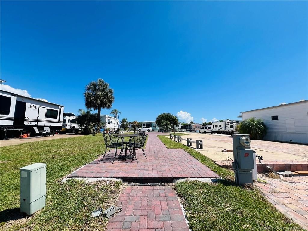 10851 S Ocean Drive, Unit 125, Jensen Beach, FL 34957 Photo