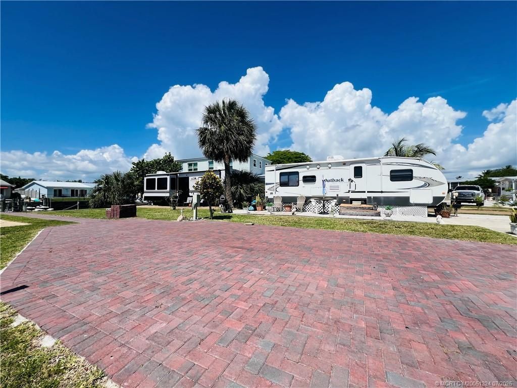 10851 S Ocean Drive, Unit 125, Jensen Beach, FL 34957 Photo