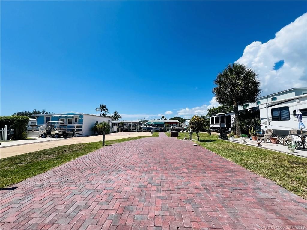 10851 S Ocean Drive, Unit 125, Jensen Beach, FL 34957 Photo