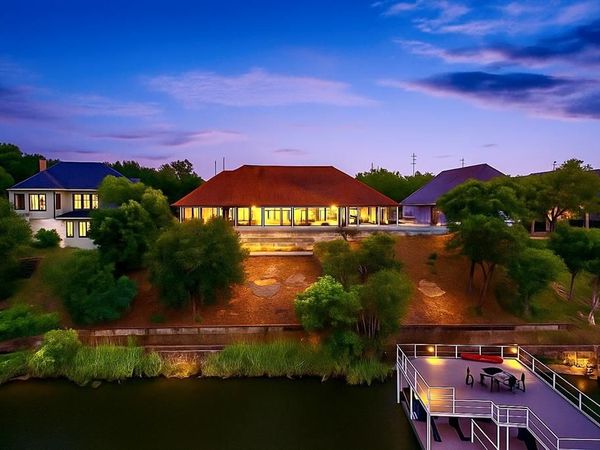 7004 Stone Bluff Court, Granbury, TX 76048