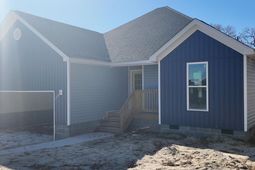 105 Goodrich Street photo 4