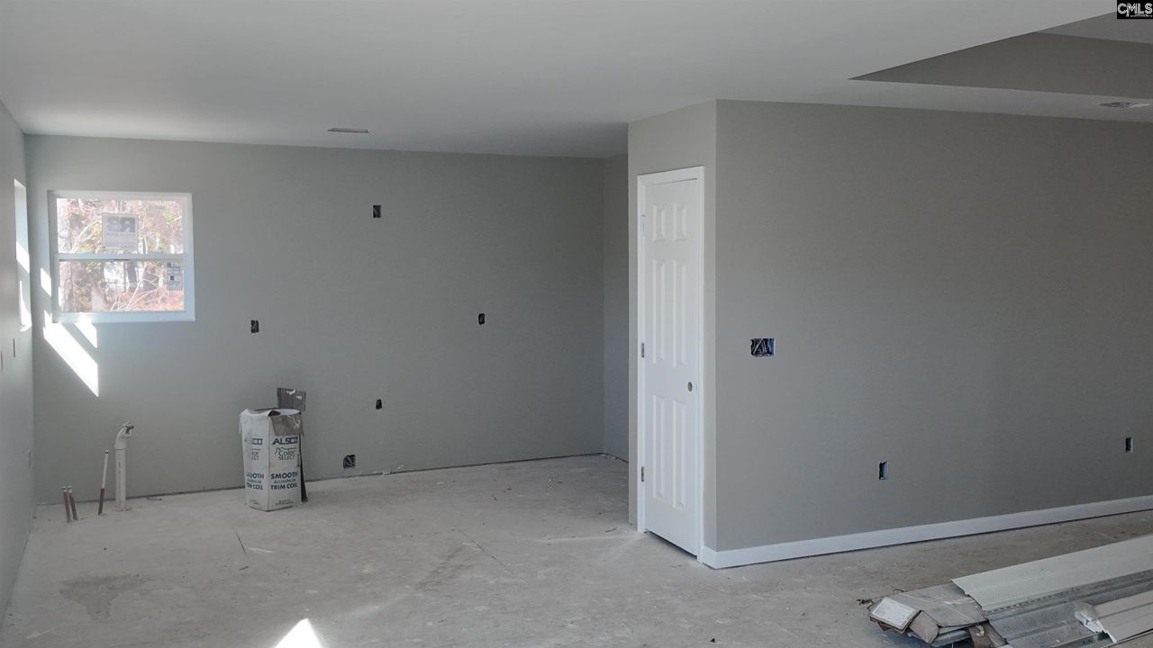 105 Goodrich Street Photo 4