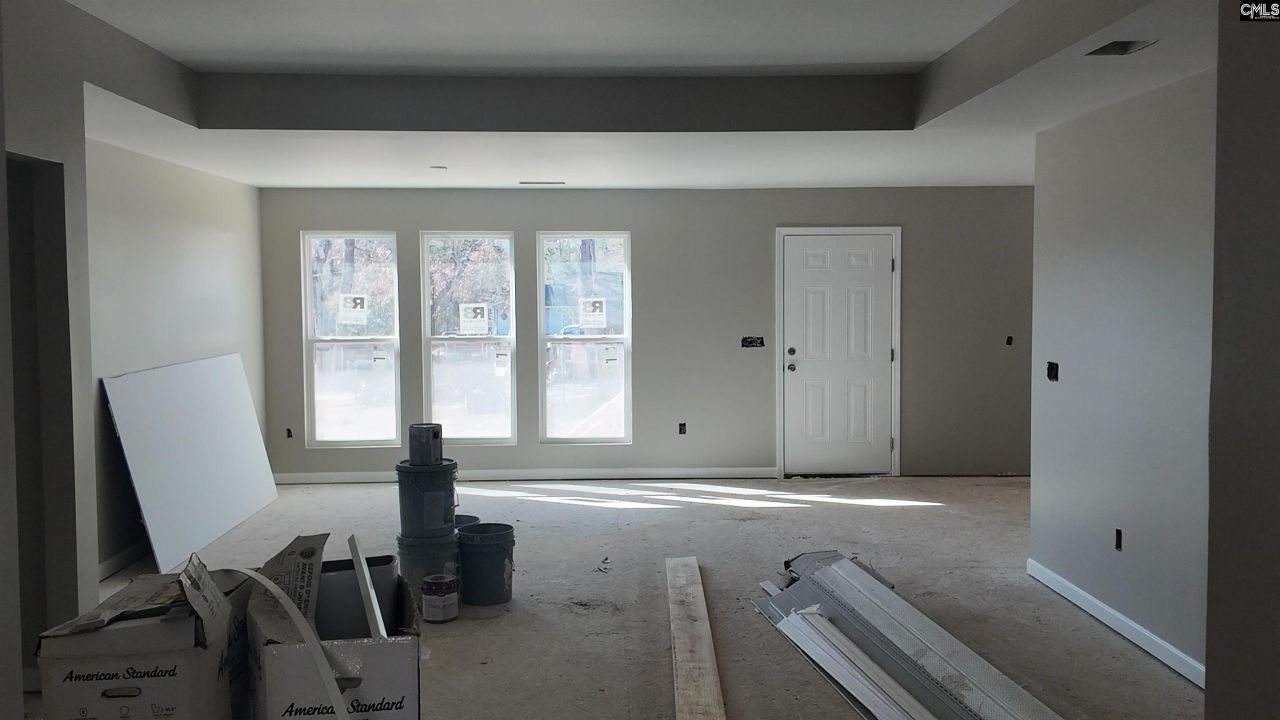 105 Goodrich Street Photo 5