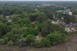 2342 Parsonage Road photo 4