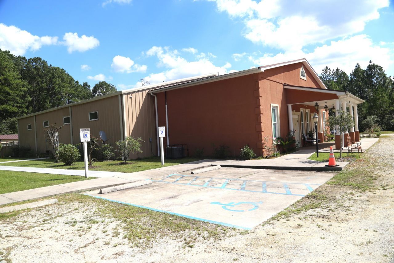 1762 Cainhoy Road  Photo 4