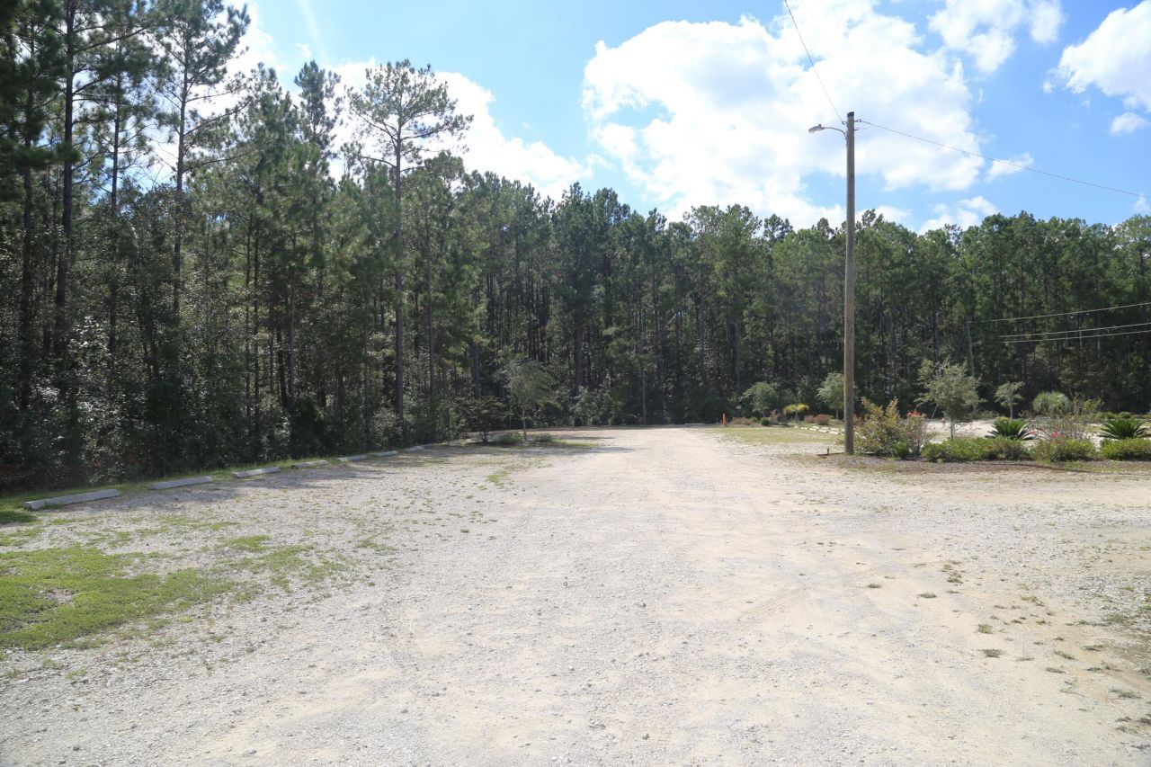 1762 Cainhoy Road  Photo 9