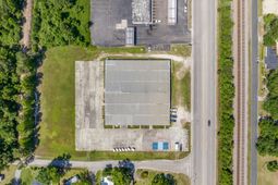 3784 State Rd S-8-52 photo 4