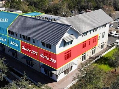 297 Seven Farms Drive, Unit 200 & 201, Charleston, SC 29492