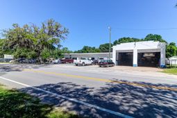 3188 River Road photo 4