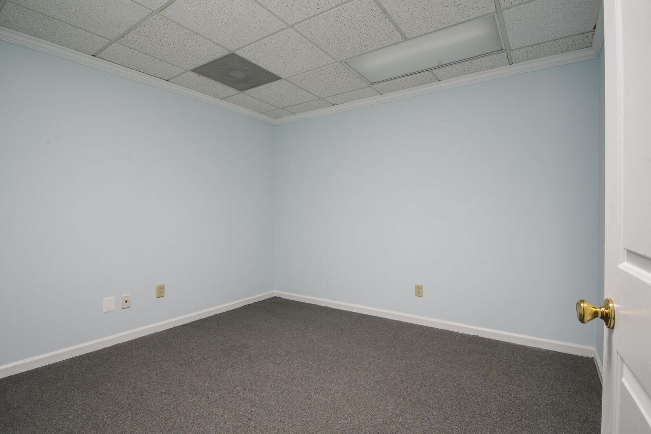 174 E East Bay Street Photo 13