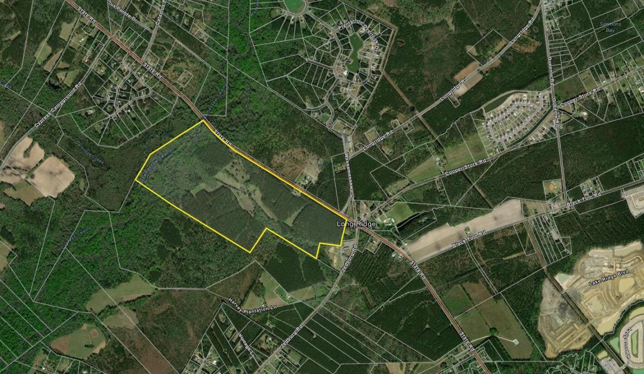 2497 State Road  Photo 2