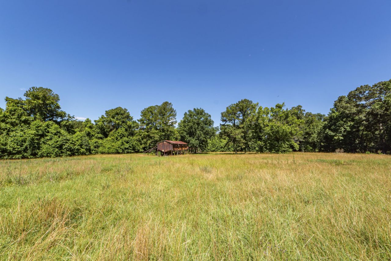 2497 State Road  Photo 9