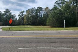 205 Jefferies Boulevard photo 4