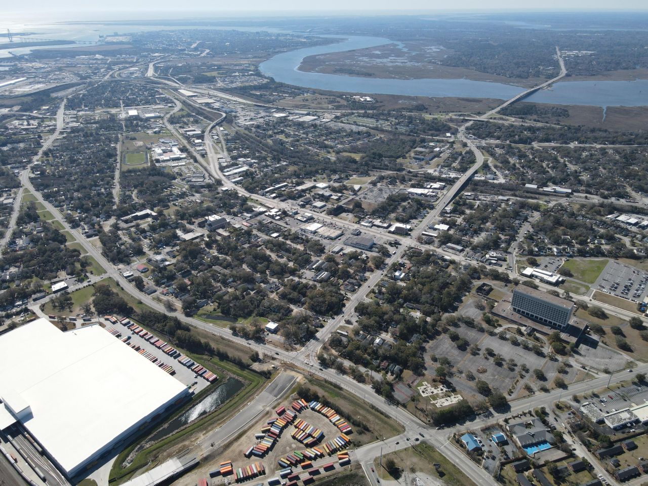 1910 Mcmillan Avenue Photo 11