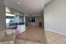 1910 Mcmillan Avenue photo 4