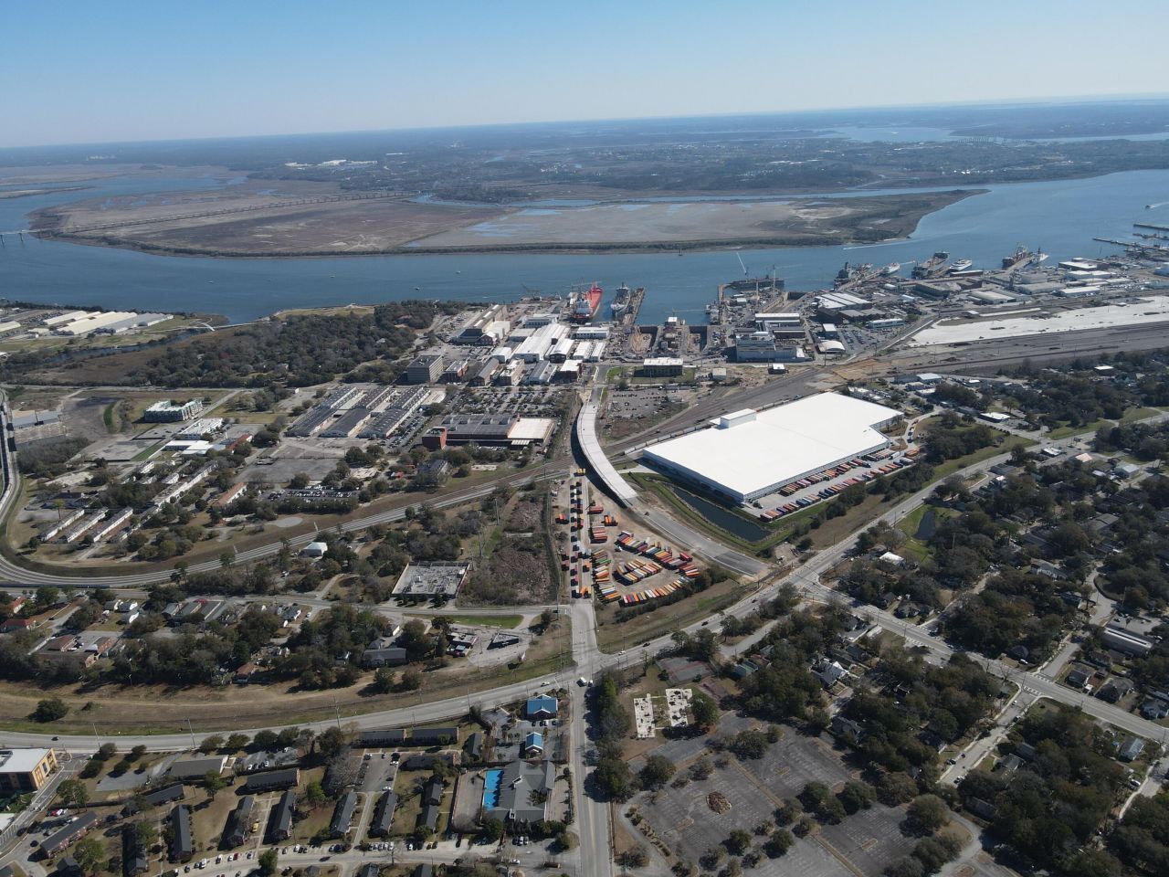 1910 Mcmillan Avenue Photo 9