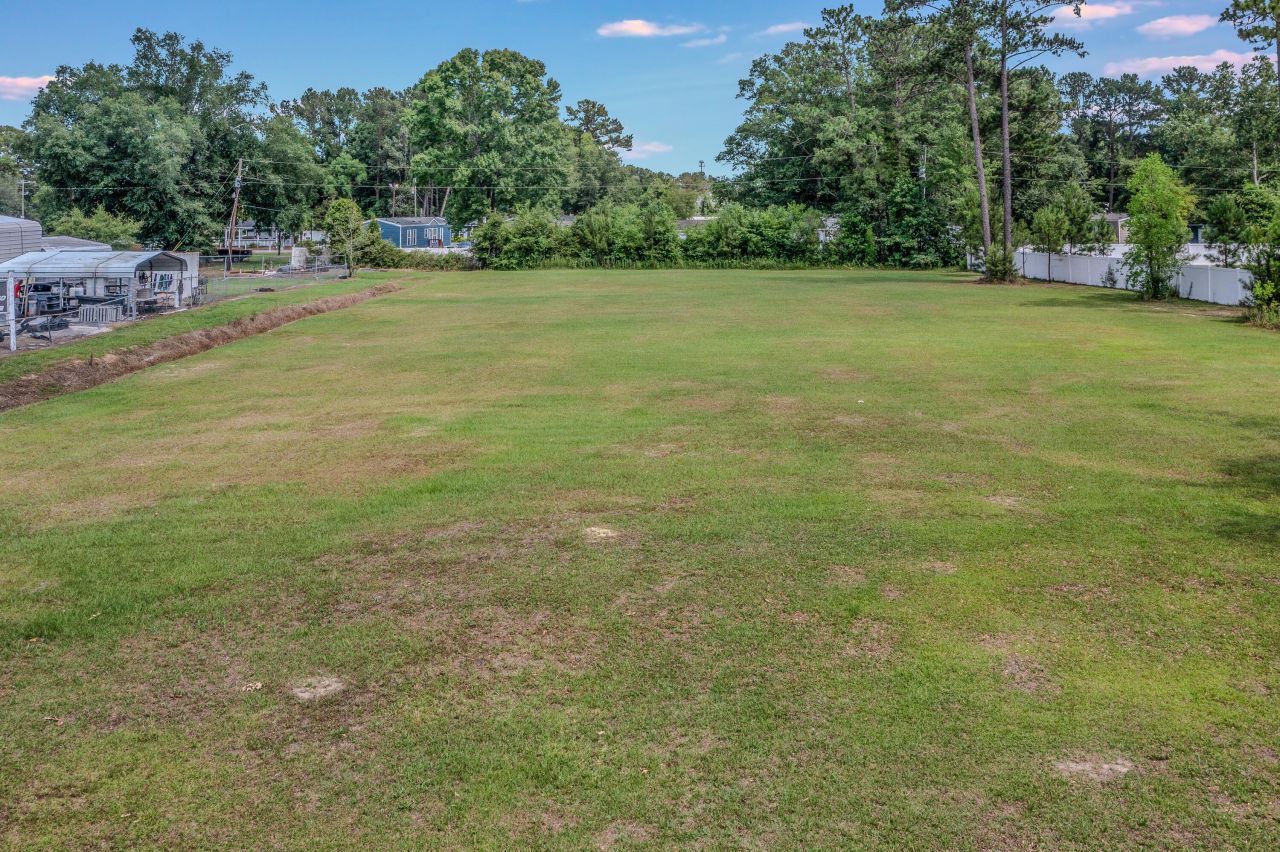 9933 Highway 78 Photo 16