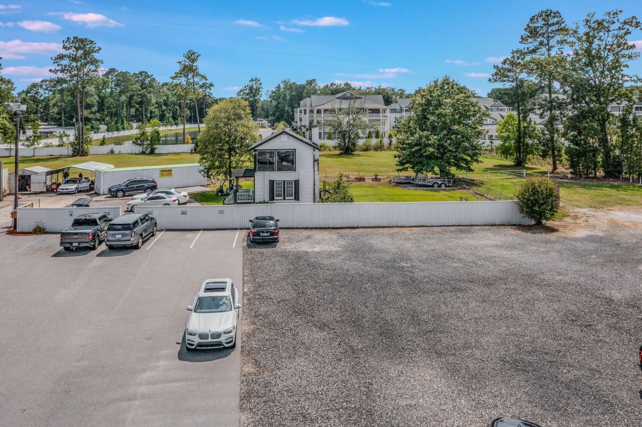 9933 Highway 78 Photo 18