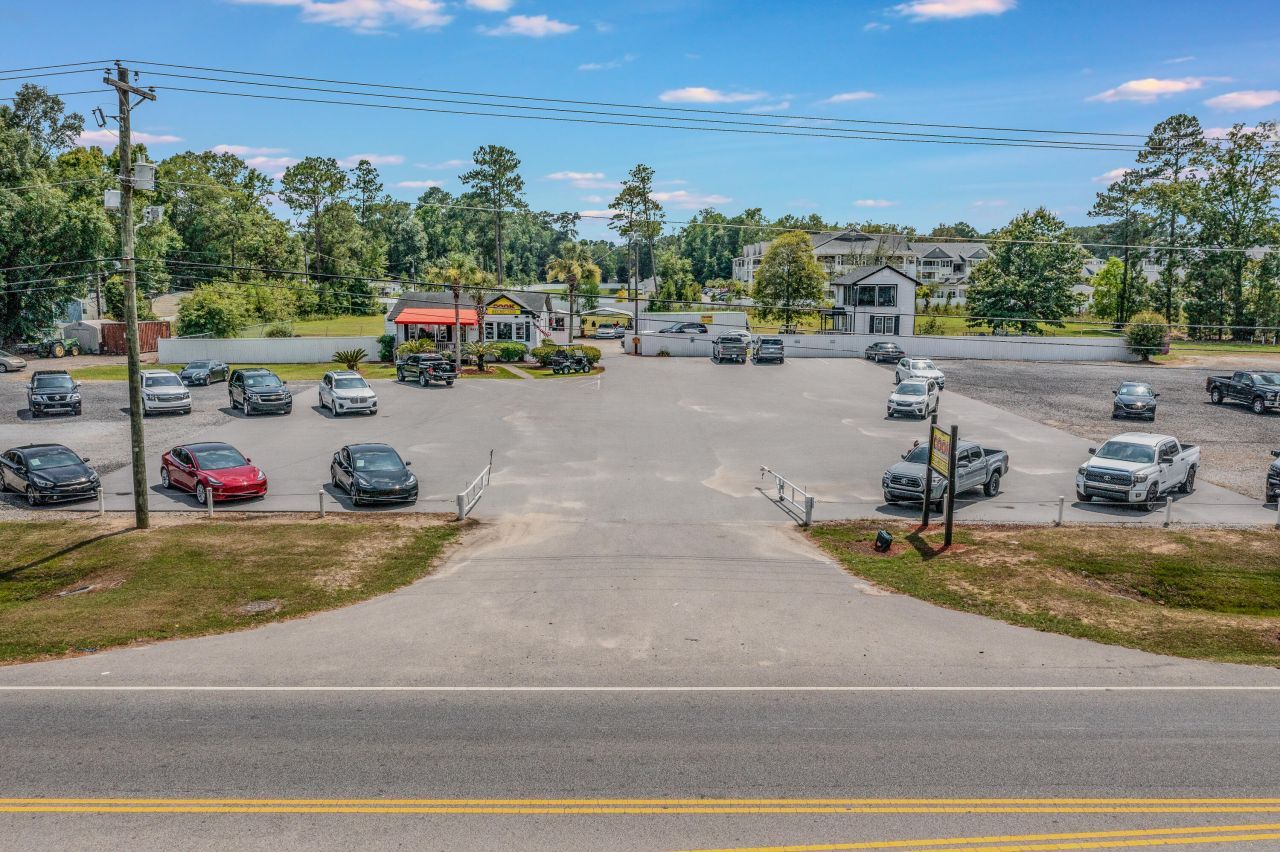 9933 Highway 78 Photo 20