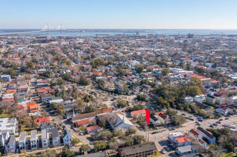 172 President Street  Photo 11