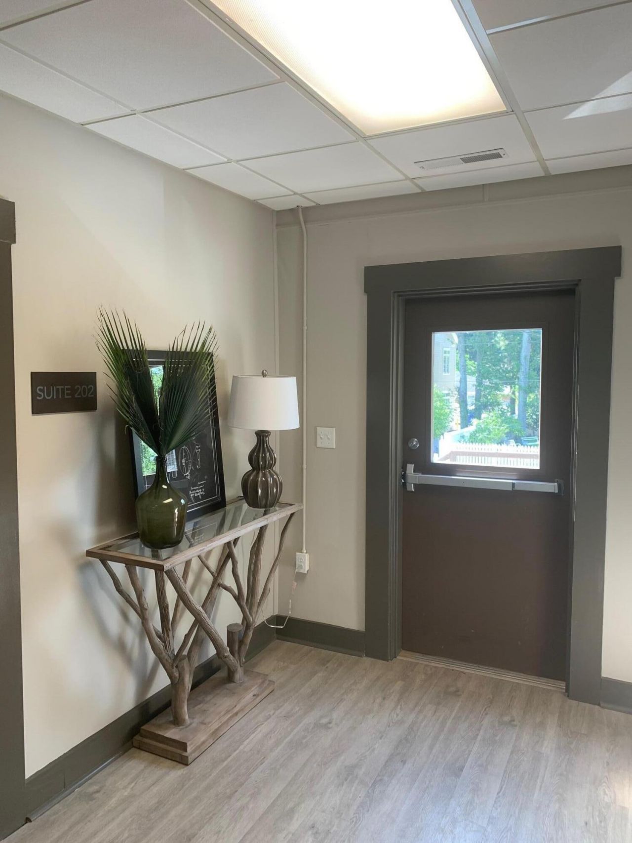 409 Coleman Boulevard Photo 5