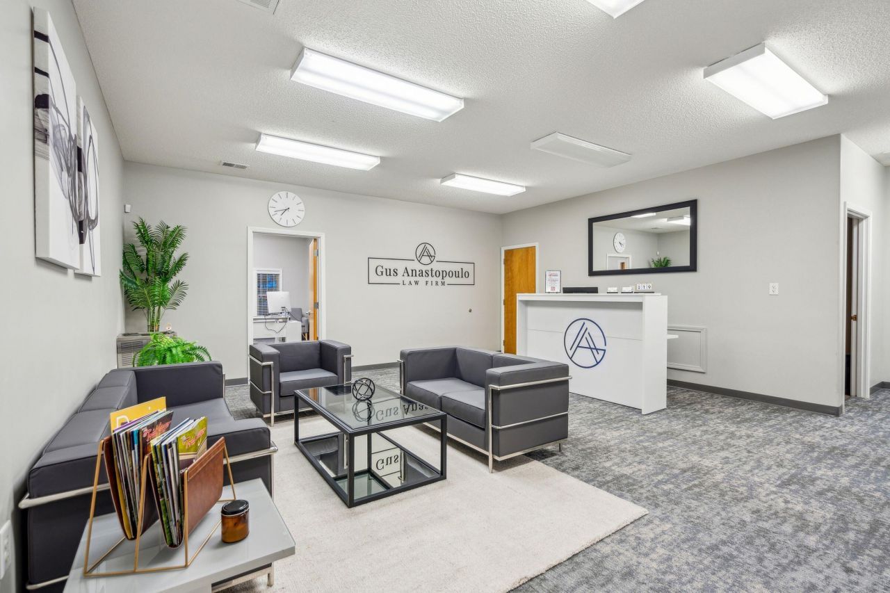 5880 Rivers Avenue Photo 31