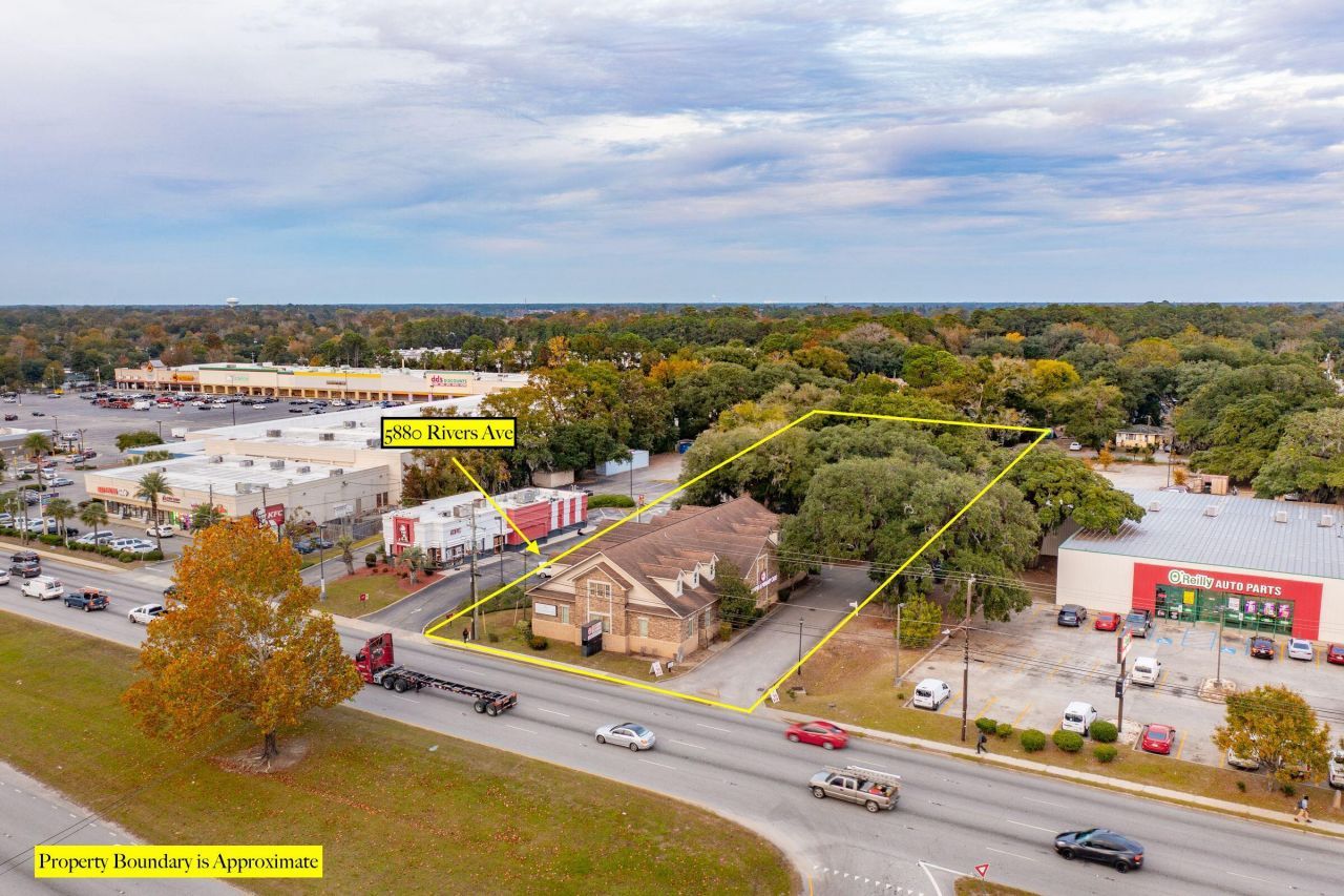 5880 Rivers Avenue Photo 39