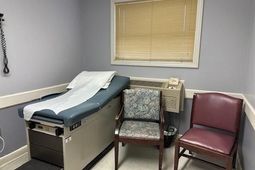 498 North Street photo 4