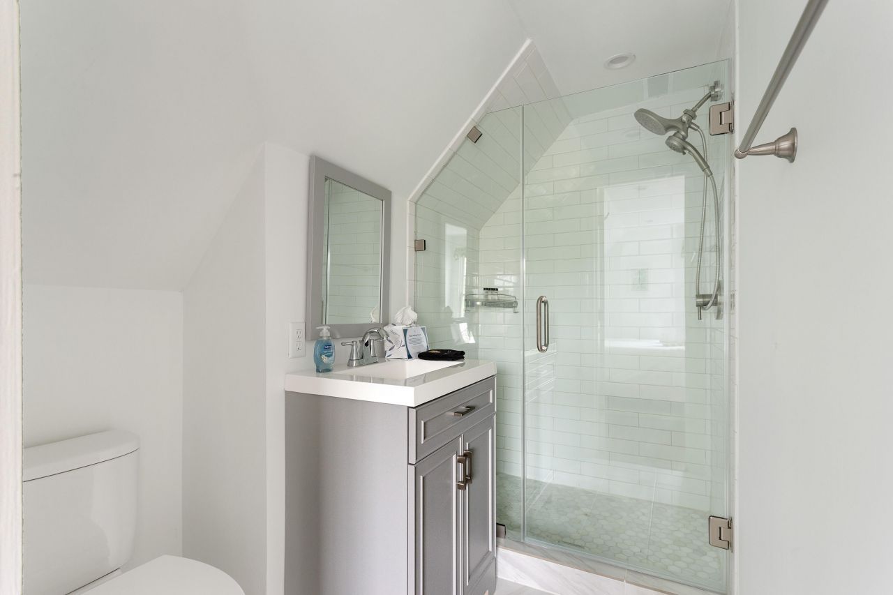 184 Ashley Avenue Photo 34