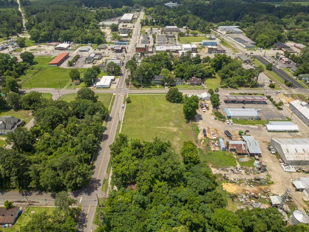 1000 Peake Street  Photo 9