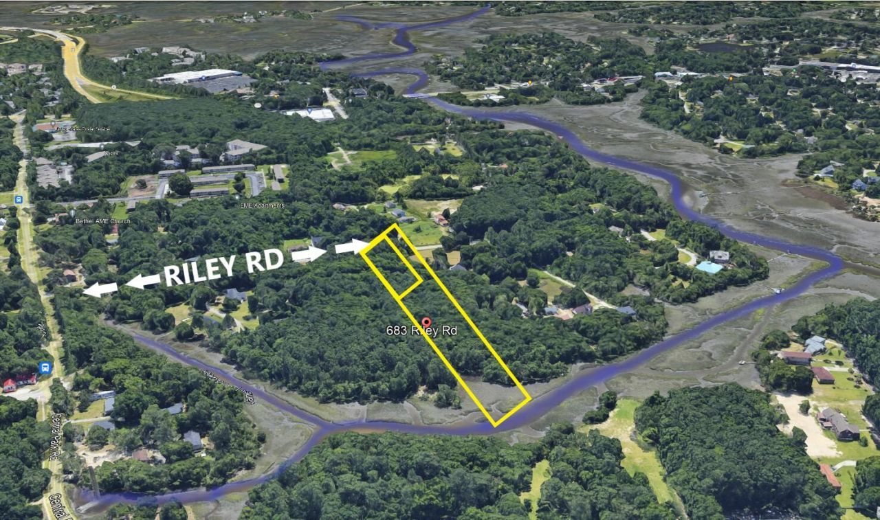 679 & 683 Riley Rd Photo 8