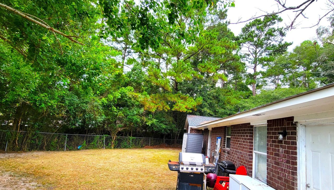 118 Langley Drive Photo 3