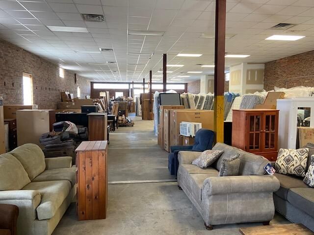 280 Meeting Street Photo 4