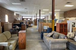 280 Meeting Street photo 4