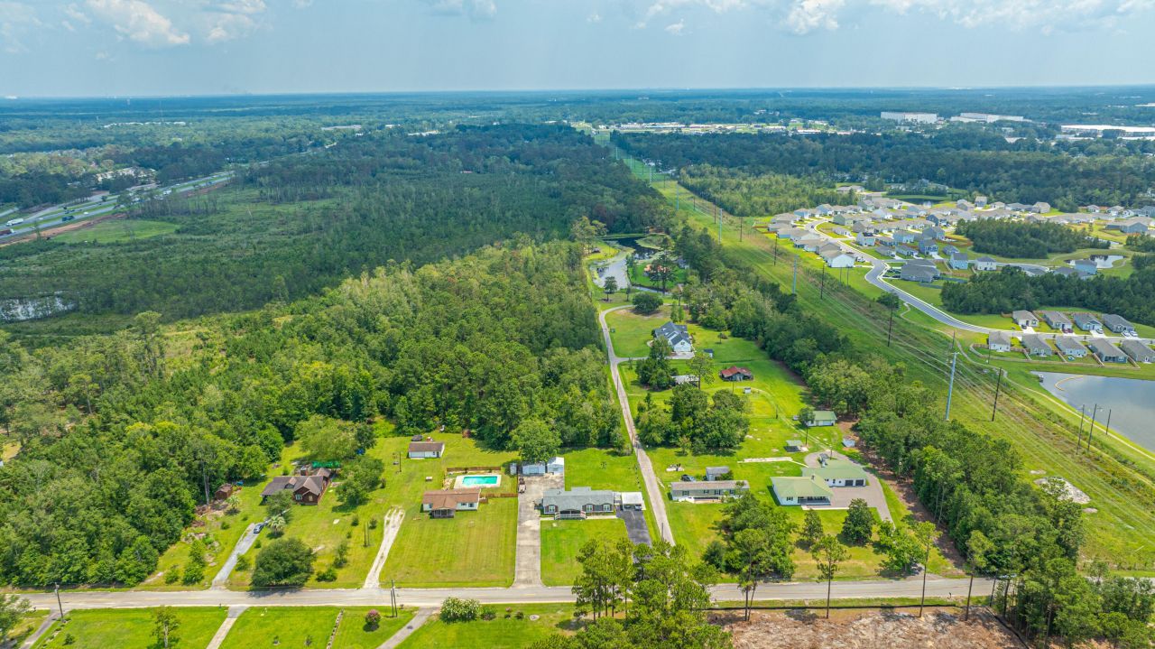 1184 Limehouse Lane  Photo 4