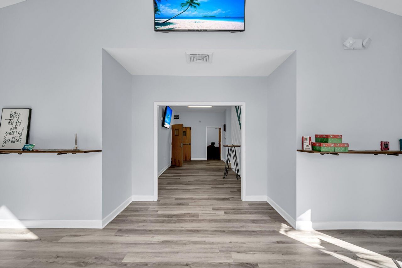 3587 N Highway 17 Photo 10