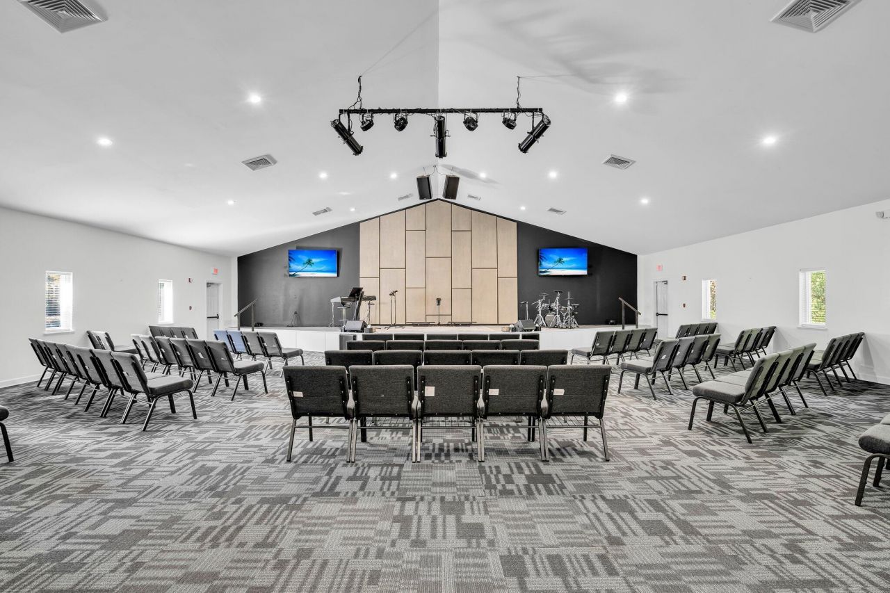 3587 N Highway 17 Photo 11