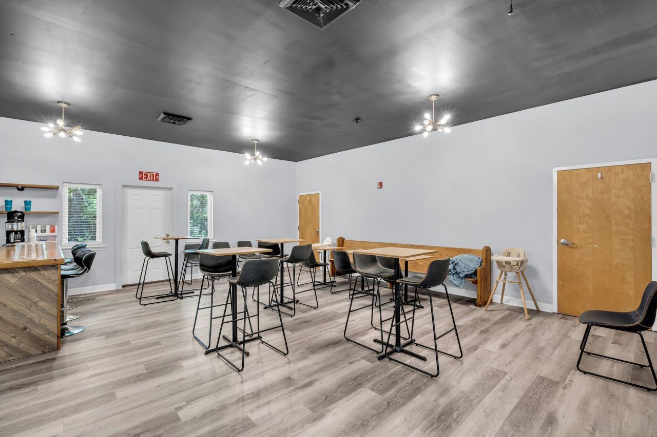 3587 N Highway 17 Photo 7